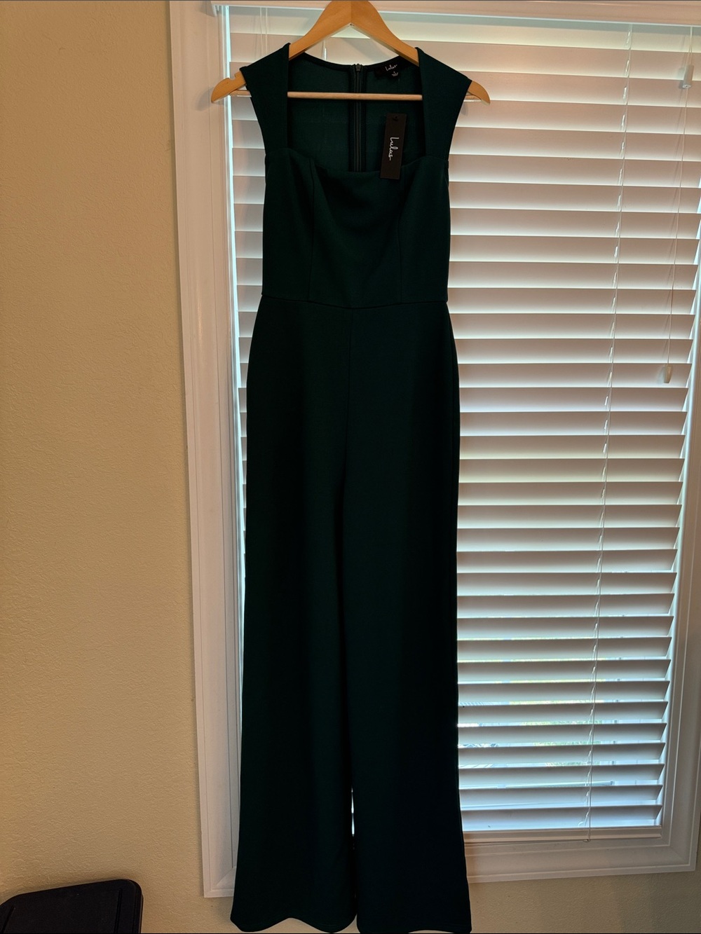Lulus Emerald Green Sleeveless Fit-and-Flare jumpsuit - Picture 3 of 5